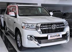 تۆیۆتا لاند کروزەر